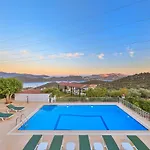 3 House Apartament