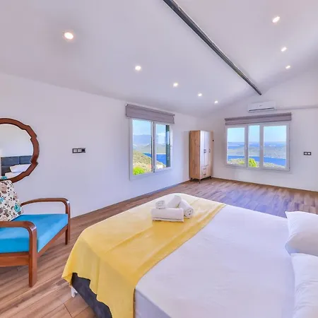 3 House Apartment *