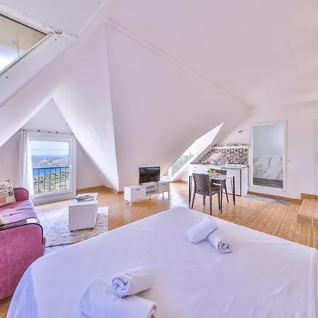 3 House * Kas