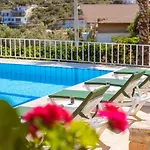 3 House * Kaş