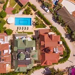 3 House Apartamento